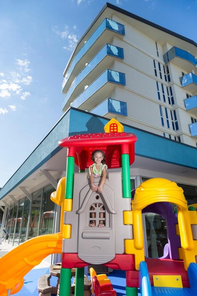 Hotel Parigi Bibione Dış mekan fotoğraf