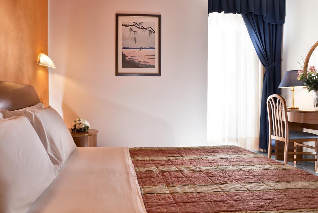 Hotel Parigi Bibione Dış mekan fotoğraf