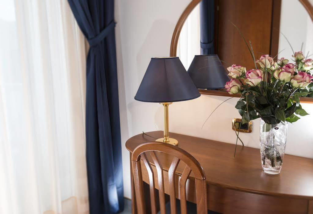 Hotel Parigi Bibione Dış mekan fotoğraf