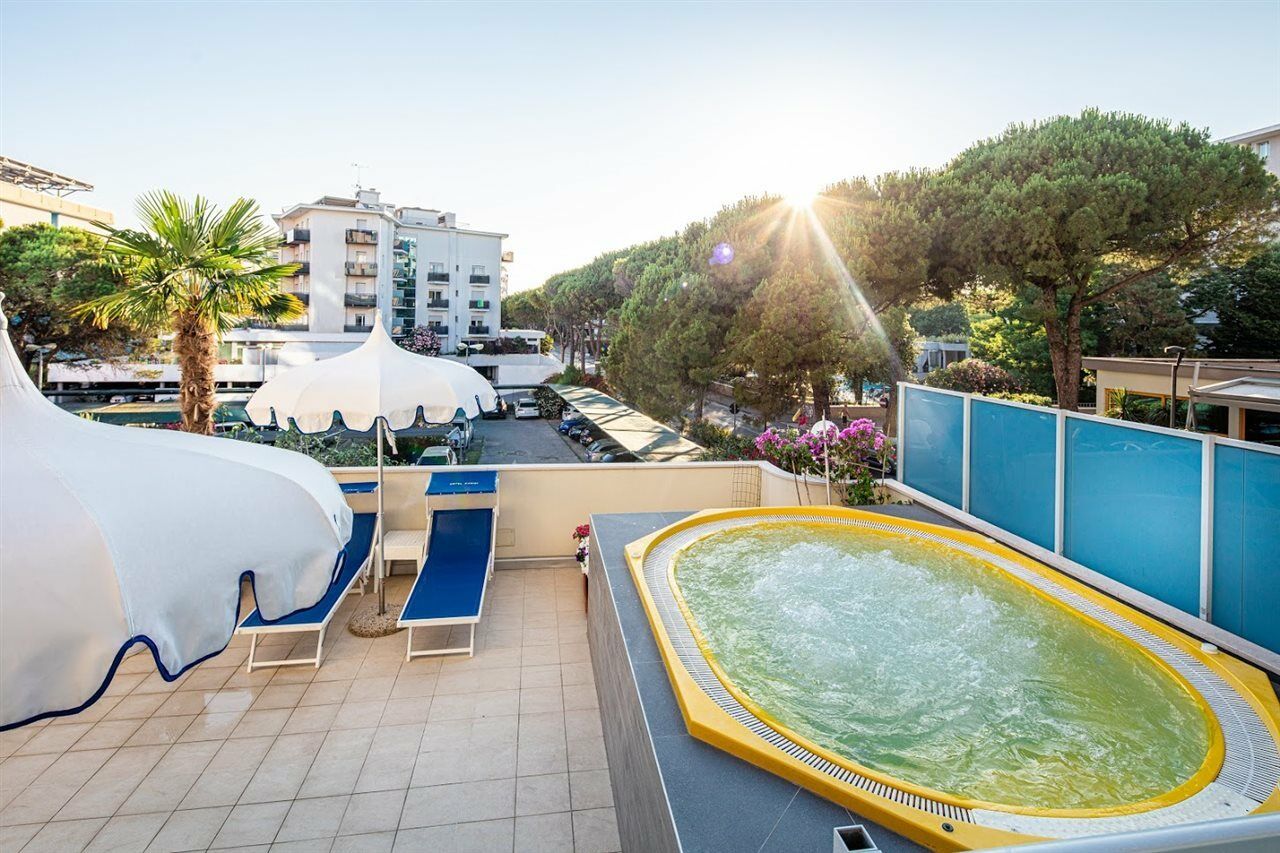 Hotel Parigi Bibione Dış mekan fotoğraf